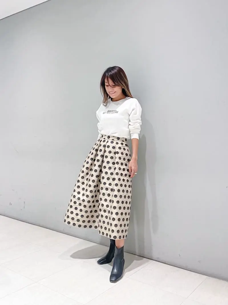 ORIGINATED IN GRACE CONTINENTAL yukimi yonee コーディネート画像