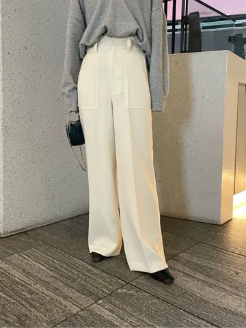 ORIGINATED IN GRACE CONTINENTAL 三浦　芙優 コーディネート画像