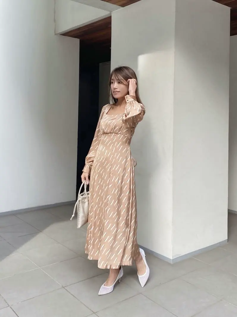 ORIGINATED IN GRACE CONTINENTAL yukimi yonee コーディネート画像