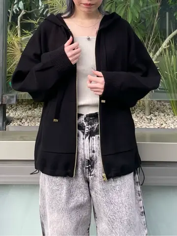 ORIGINATED IN GRACE CONTINENTAL 三浦　芙優 コーディネート画像