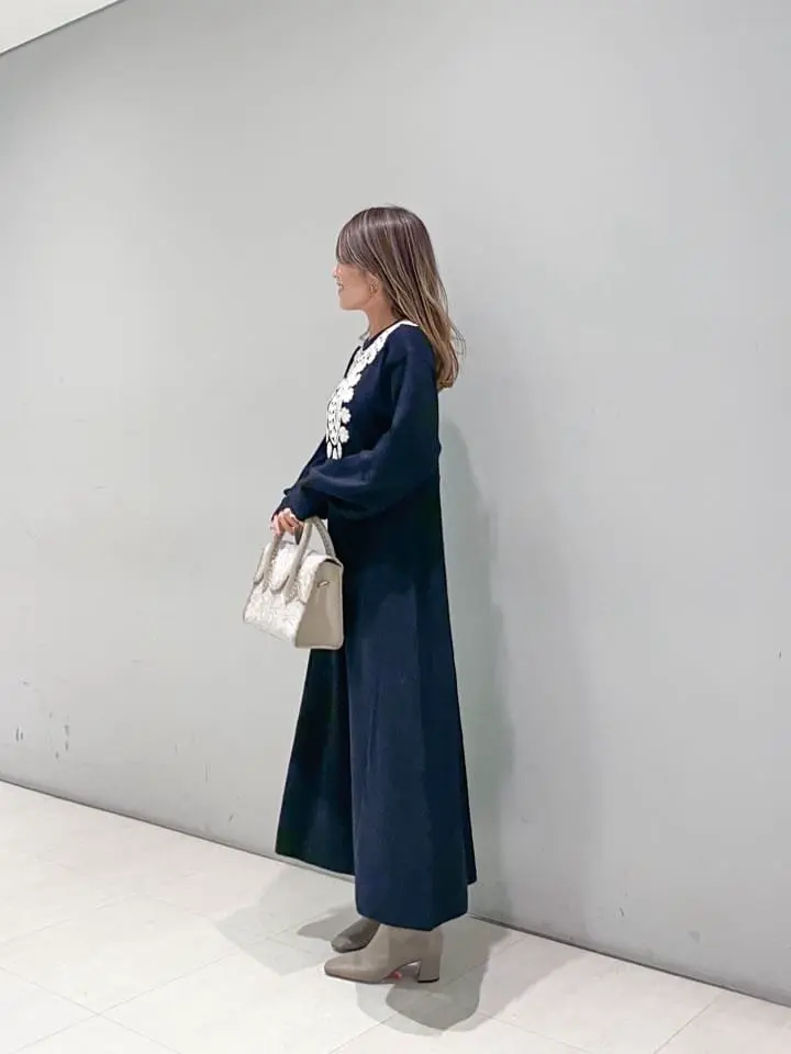 ORIGINATED IN GRACE CONTINENTAL yukimi yonee コーディネート画像