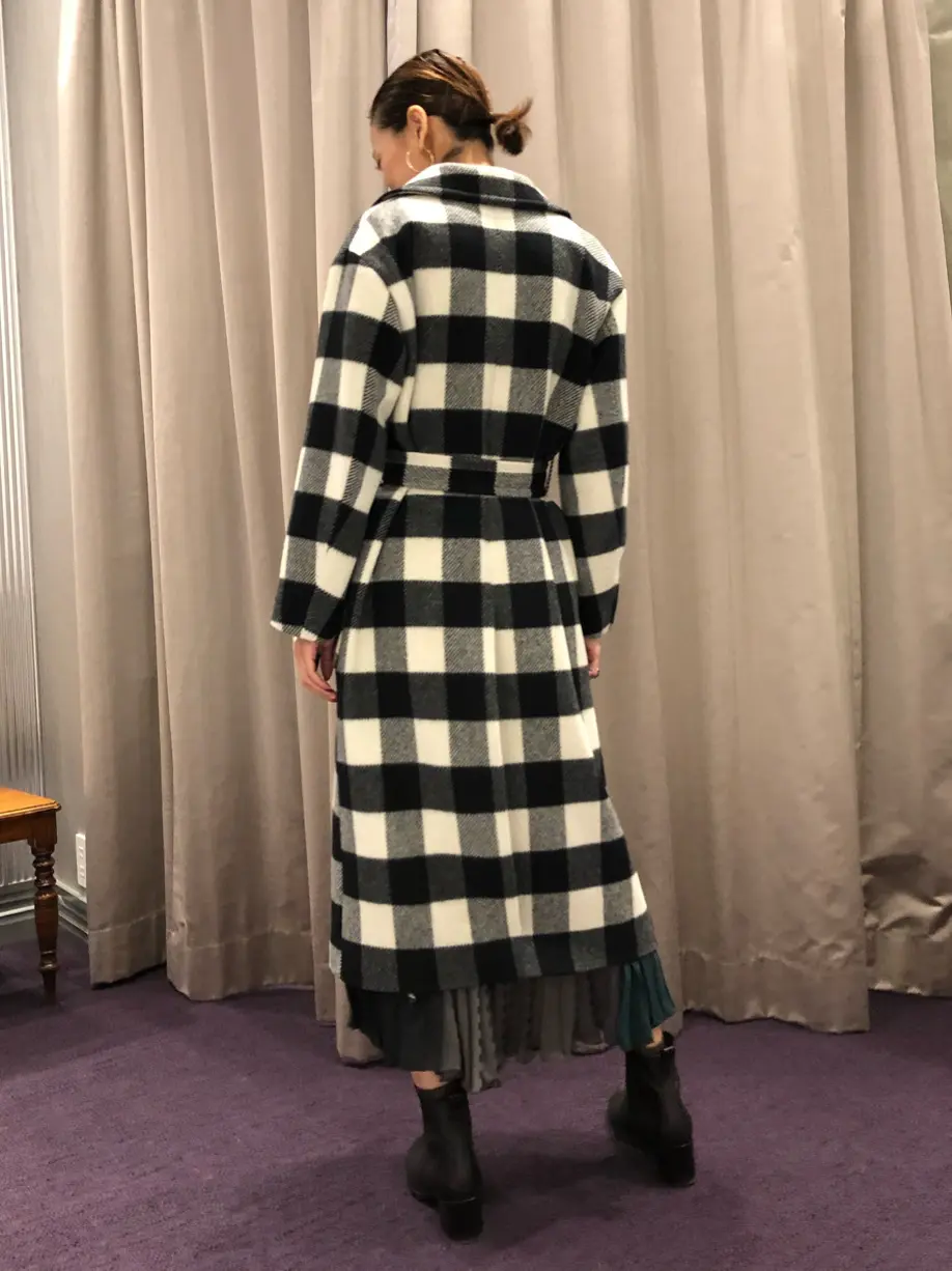 ORIGINATED IN GRACE CONTINENTAL 亀田 未希 コーディネート画像