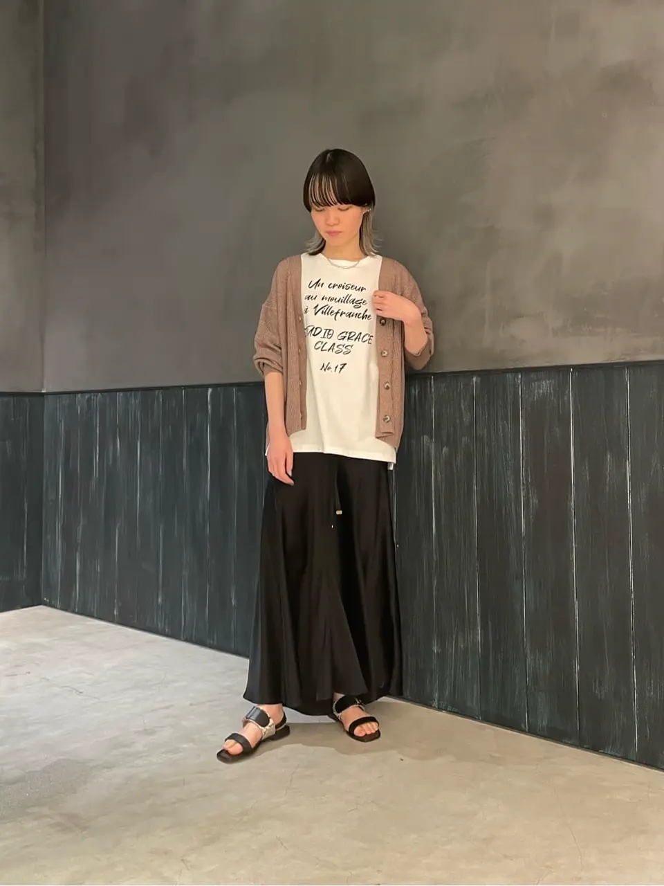 ORIGINATED IN GRACE CONTINENTAL 三浦　芙優 コーディネート画像