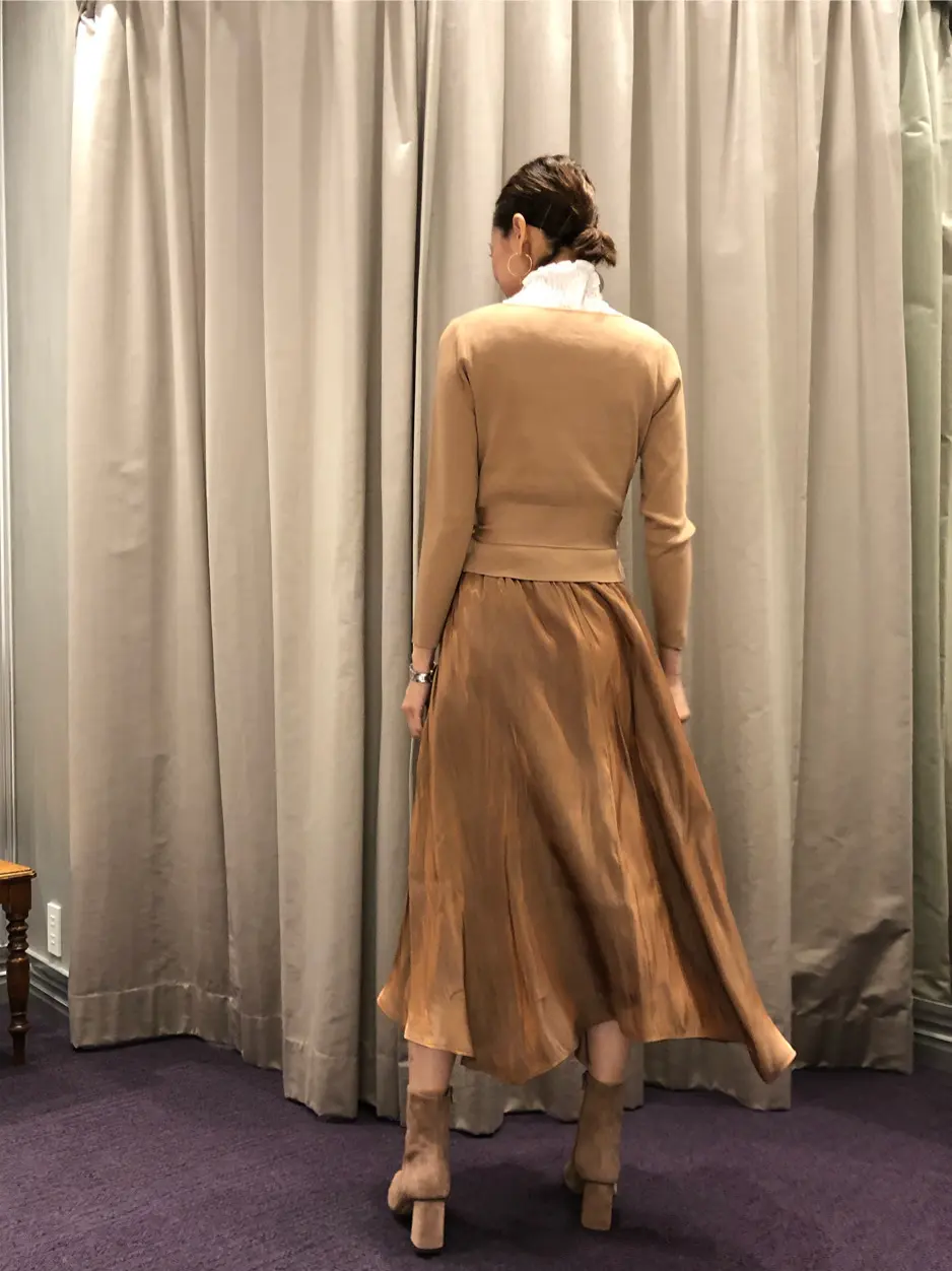 ORIGINATED IN GRACE CONTINENTAL 亀田 未希 コーディネート画像