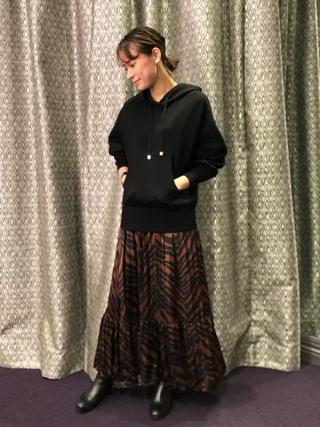 ORIGINATED IN GRACE CONTINENTAL 亀田 未希 コーディネート画像