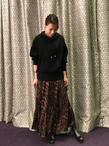 ORIGINATED IN GRACE CONTINENTAL 亀田 未希 コーディネート画像