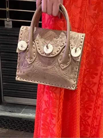 ORIGINATED IN GRACE CONTINENTAL 三浦　芙優 コーディネート画像