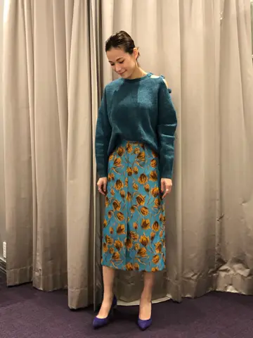 ORIGINATED IN GRACE CONTINENTAL 亀田 未希 コーディネート画像