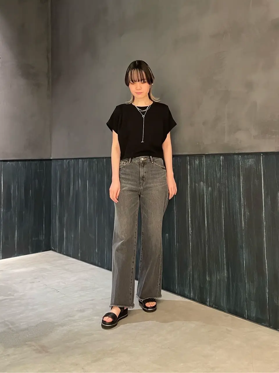 ORIGINATED IN GRACE CONTINENTAL 三浦　芙優 コーディネート画像