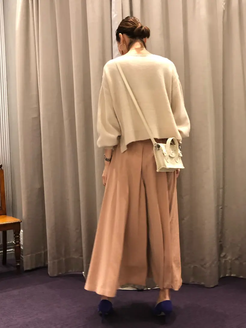 ORIGINATED IN GRACE CONTINENTAL 亀田 未希 コーディネート画像