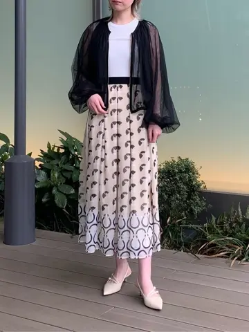 ORIGINATED IN GRACE CONTINENTAL 三浦　芙優 コーディネート画像