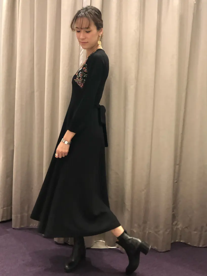 ORIGINATED IN GRACE CONTINENTAL 亀田 未希 コーディネート画像