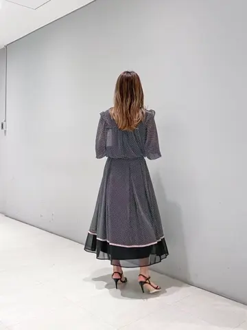 ORIGINATED IN GRACE CONTINENTAL yukimi yonee コーディネート画像