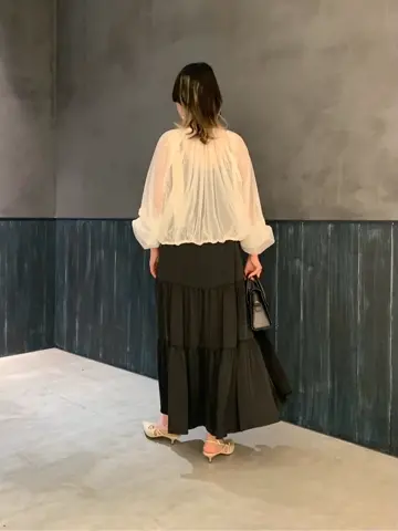 ORIGINATED IN GRACE CONTINENTAL 三浦　芙優 コーディネート画像