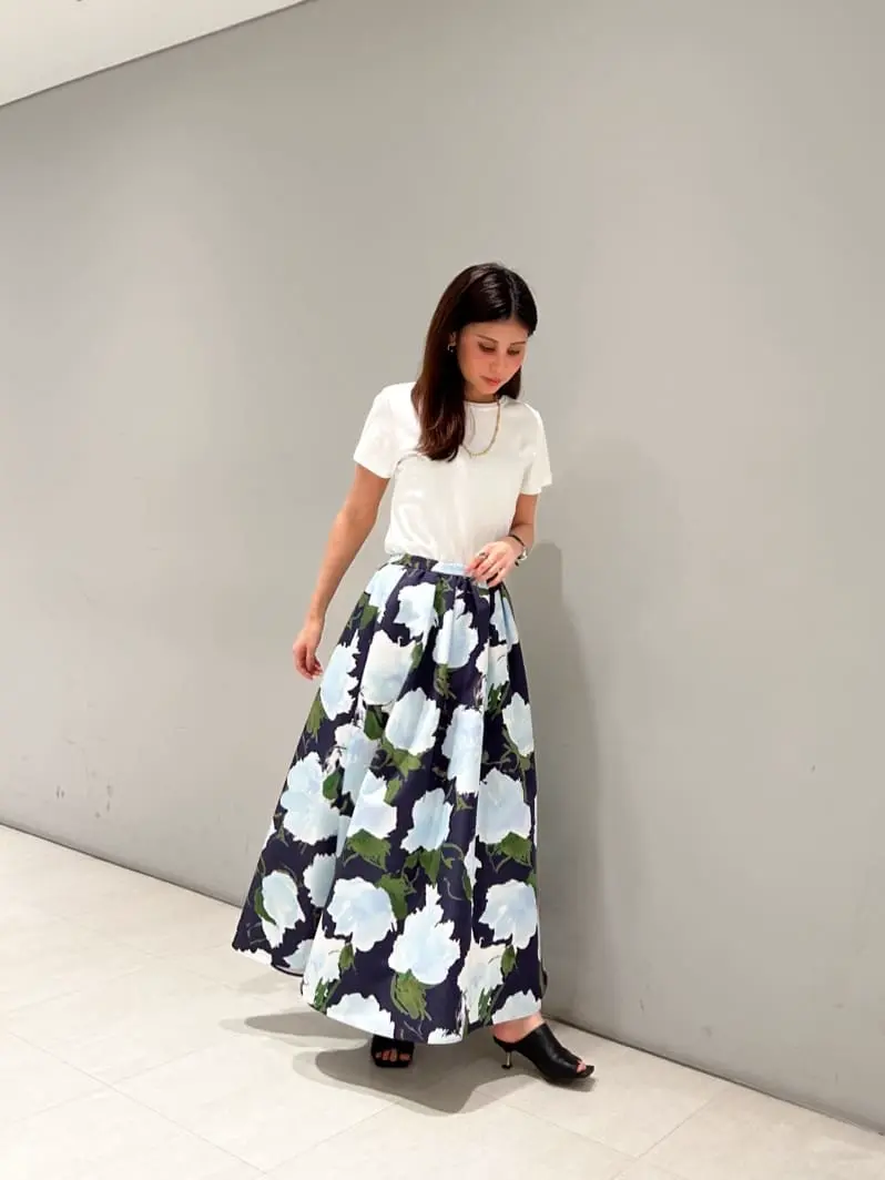 ORIGINATED IN GRACE CONTINENTAL 志田　悠 コーディネート画像