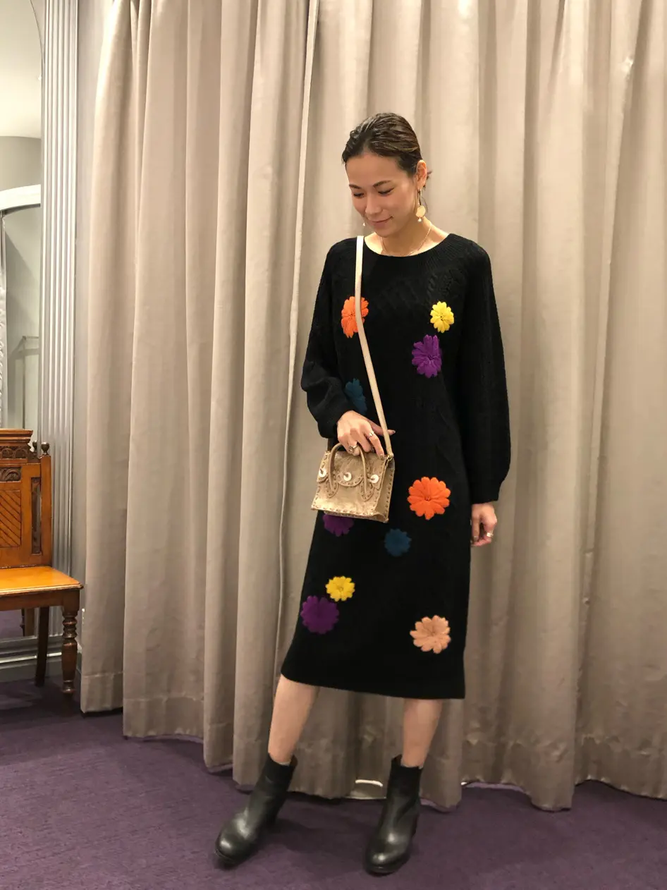 ORIGINATED IN GRACE CONTINENTAL 亀田 未希 コーディネート画像