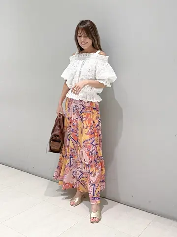 ORIGINATED IN GRACE CONTINENTAL yukimi yonee コーディネート画像