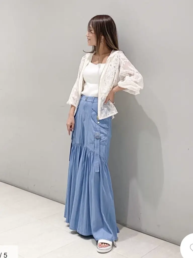 ORIGINATED IN GRACE CONTINENTAL yukimi yonee コーディネート画像