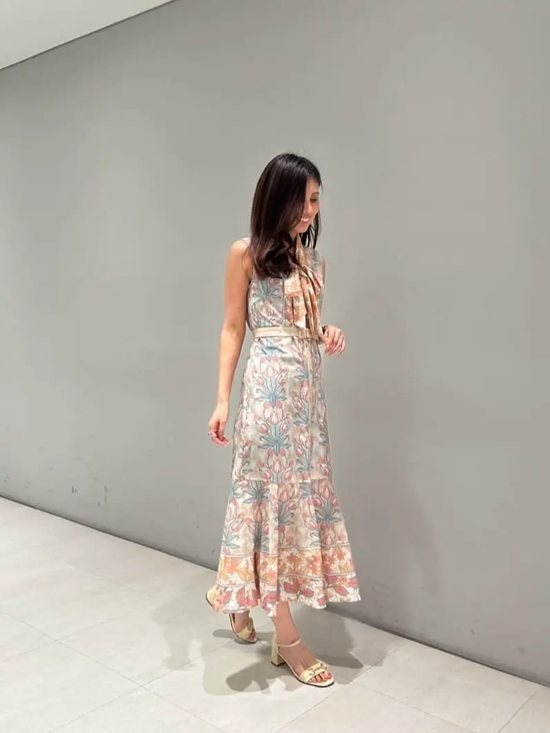 ORIGINATED IN GRACE CONTINENTAL 志田　悠 コーディネート画像