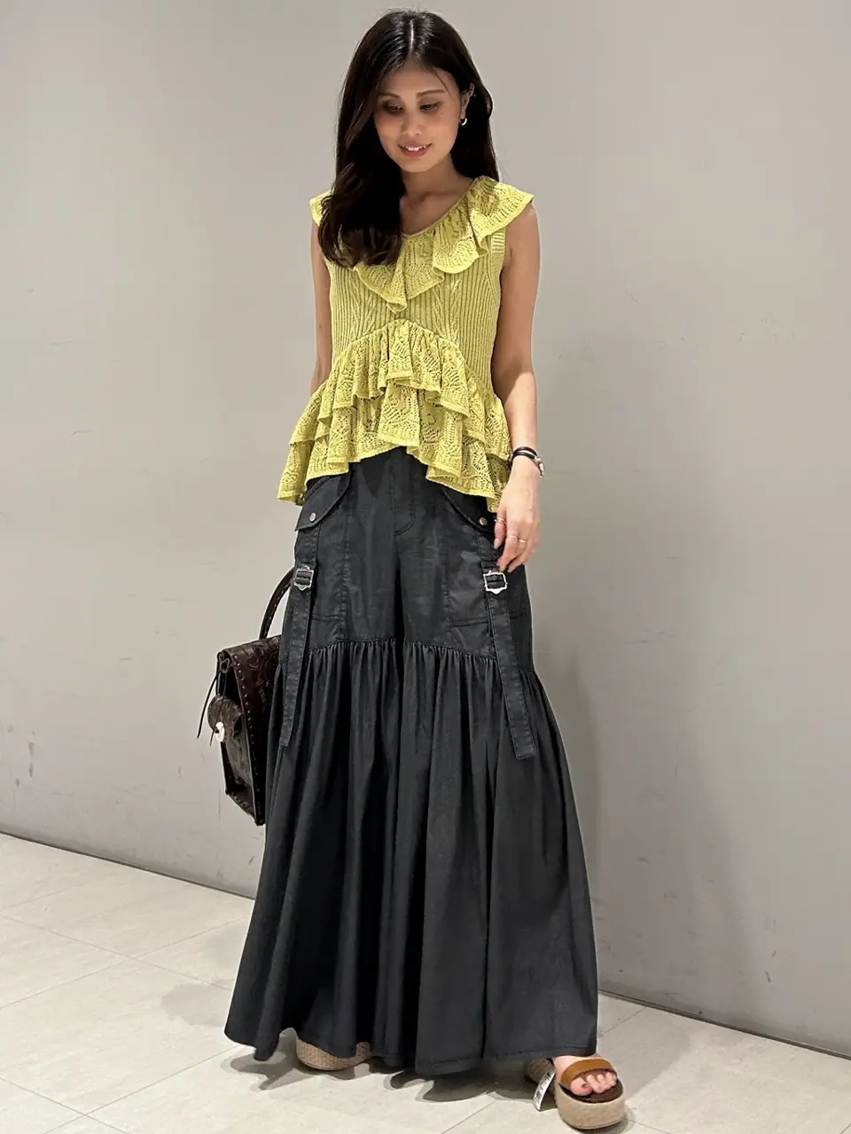 ORIGINATED IN GRACE CONTINENTAL 志田　悠 コーディネート画像