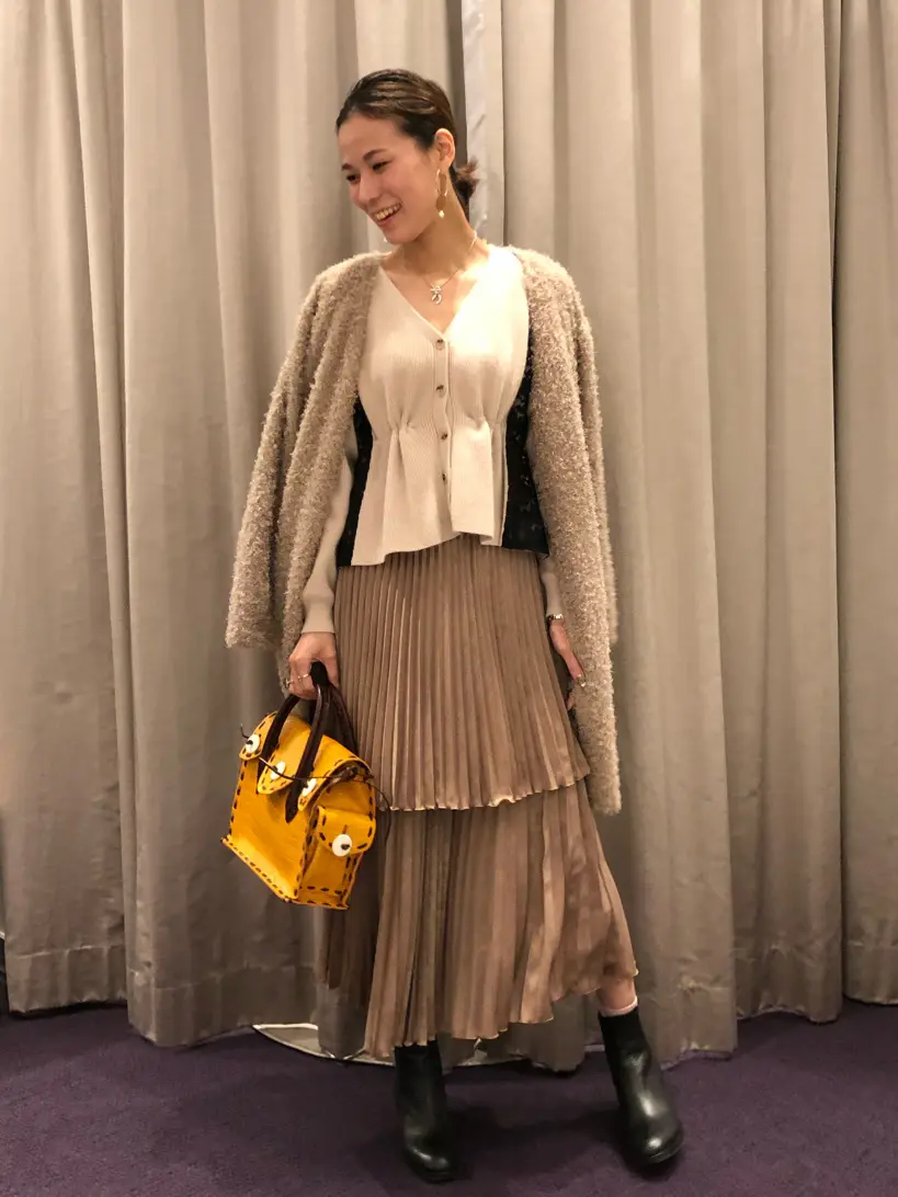 ORIGINATED IN GRACE CONTINENTAL 亀田 未希 コーディネート画像