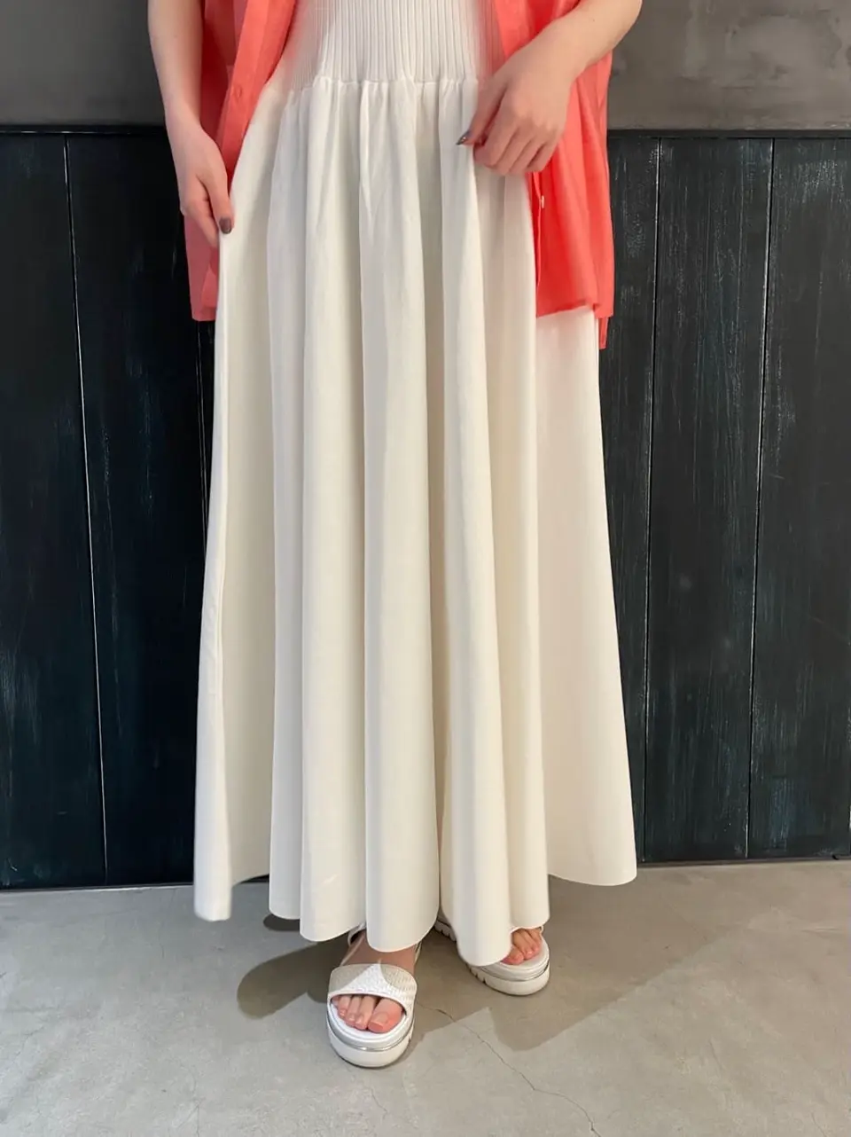 ORIGINATED IN GRACE CONTINENTAL 三浦　芙優 コーディネート画像