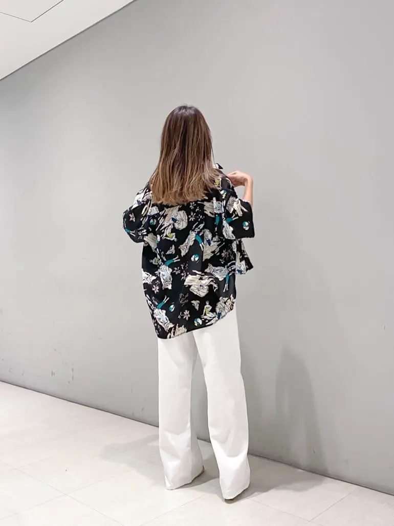 ORIGINATED IN GRACE CONTINENTAL yukimi yonee コーディネート画像