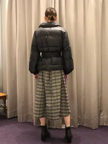 ORIGINATED IN GRACE CONTINENTAL 亀田 未希 コーディネート画像