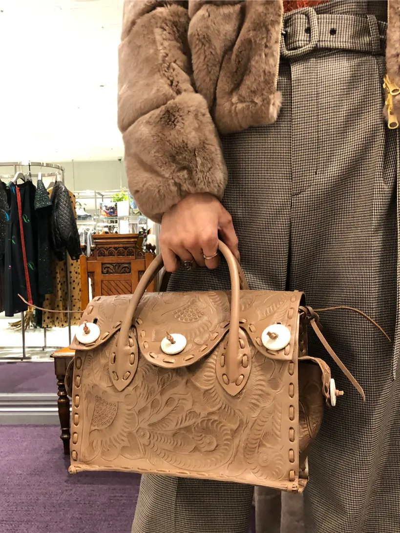 ORIGINATED IN GRACE CONTINENTAL 亀田 未希 コーディネート画像