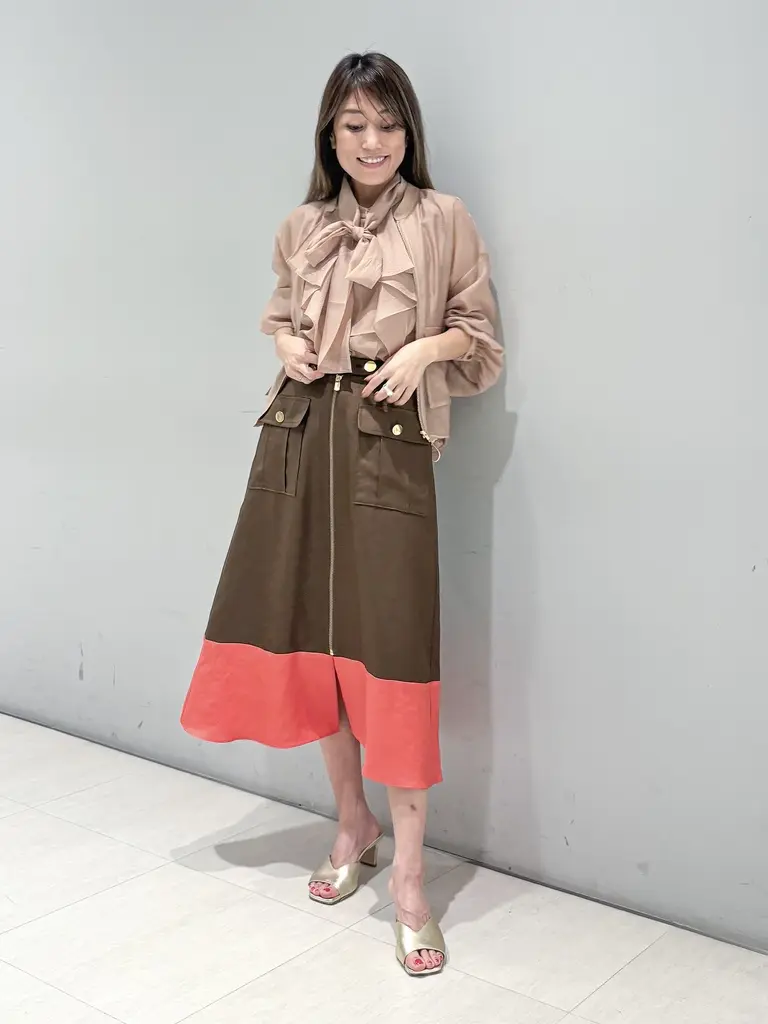 ORIGINATED IN GRACE CONTINENTAL yukimi yonee コーディネート画像