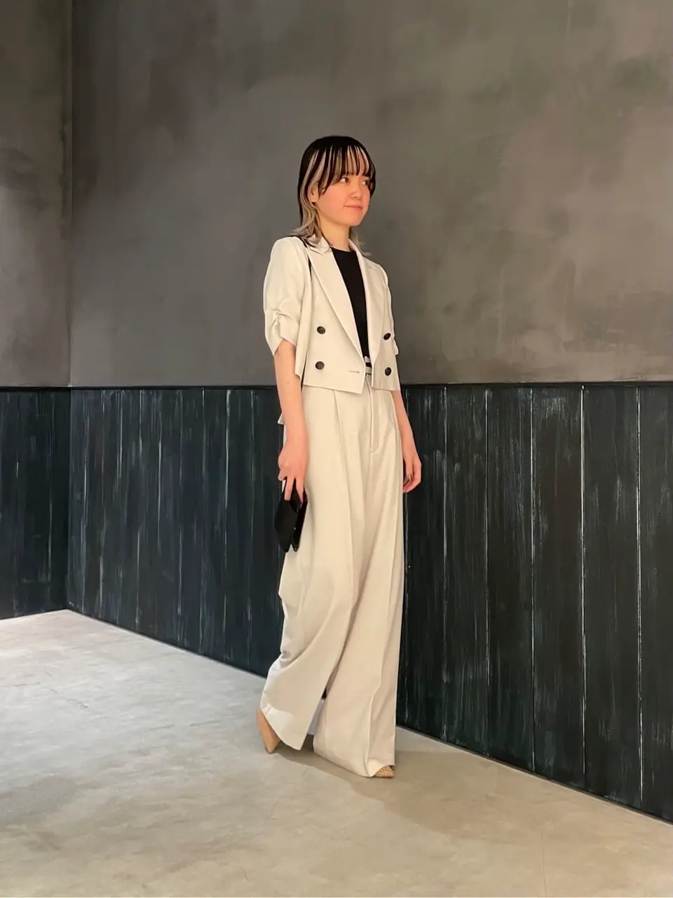 ORIGINATED IN GRACE CONTINENTAL 三浦　芙優 コーディネート画像