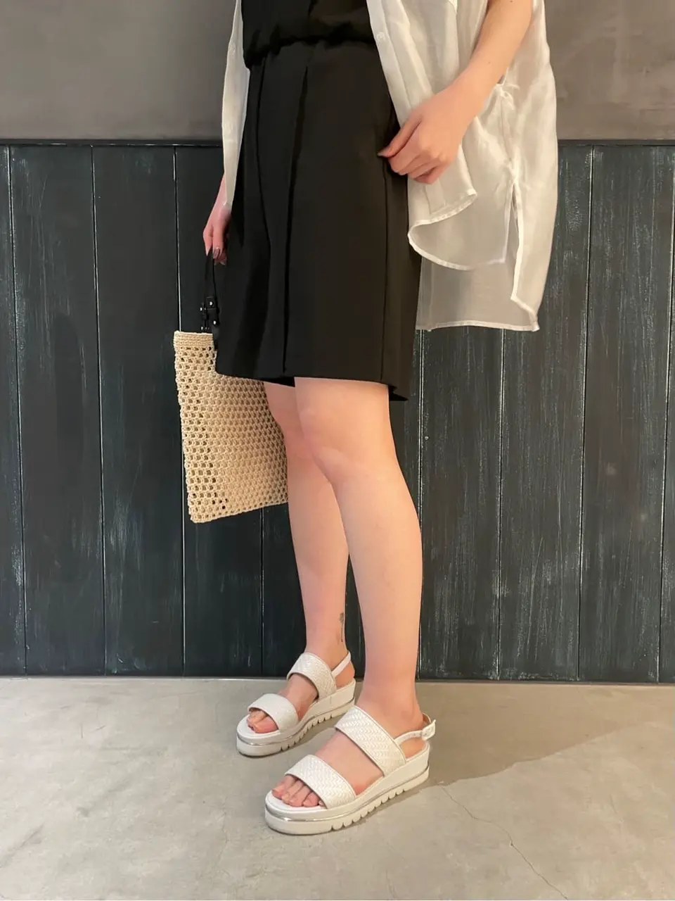 ORIGINATED IN GRACE CONTINENTAL 三浦　芙優 コーディネート画像