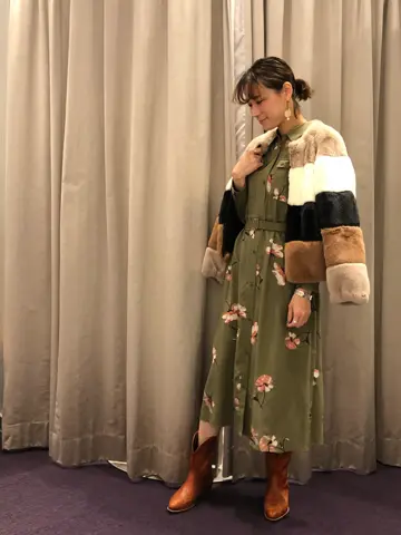 ORIGINATED IN GRACE CONTINENTAL 亀田 未希 コーディネート画像