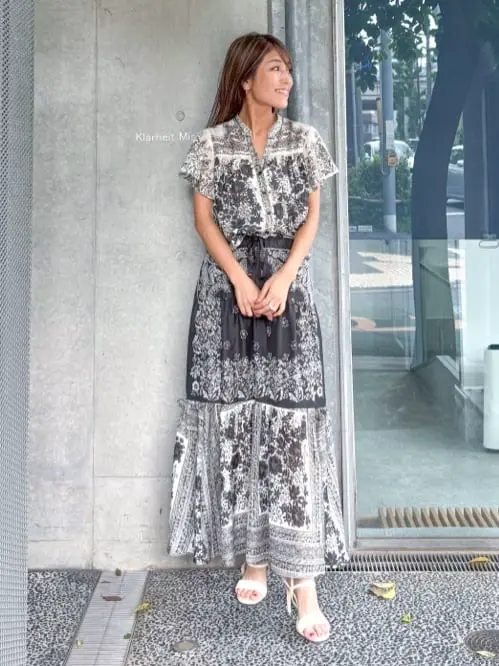 ORIGINATED IN GRACE CONTINENTAL yukimi yonee コーディネート画像