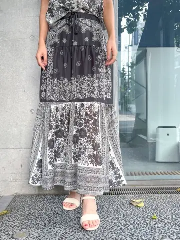 ORIGINATED IN GRACE CONTINENTAL yukimi yonee コーディネート画像