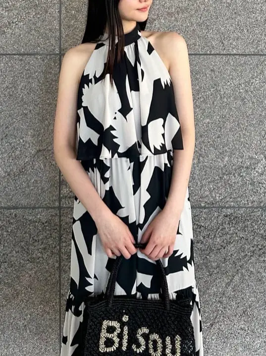 ORIGINATED IN GRACE CONTINENTAL 髙田　美衣 コーディネート画像