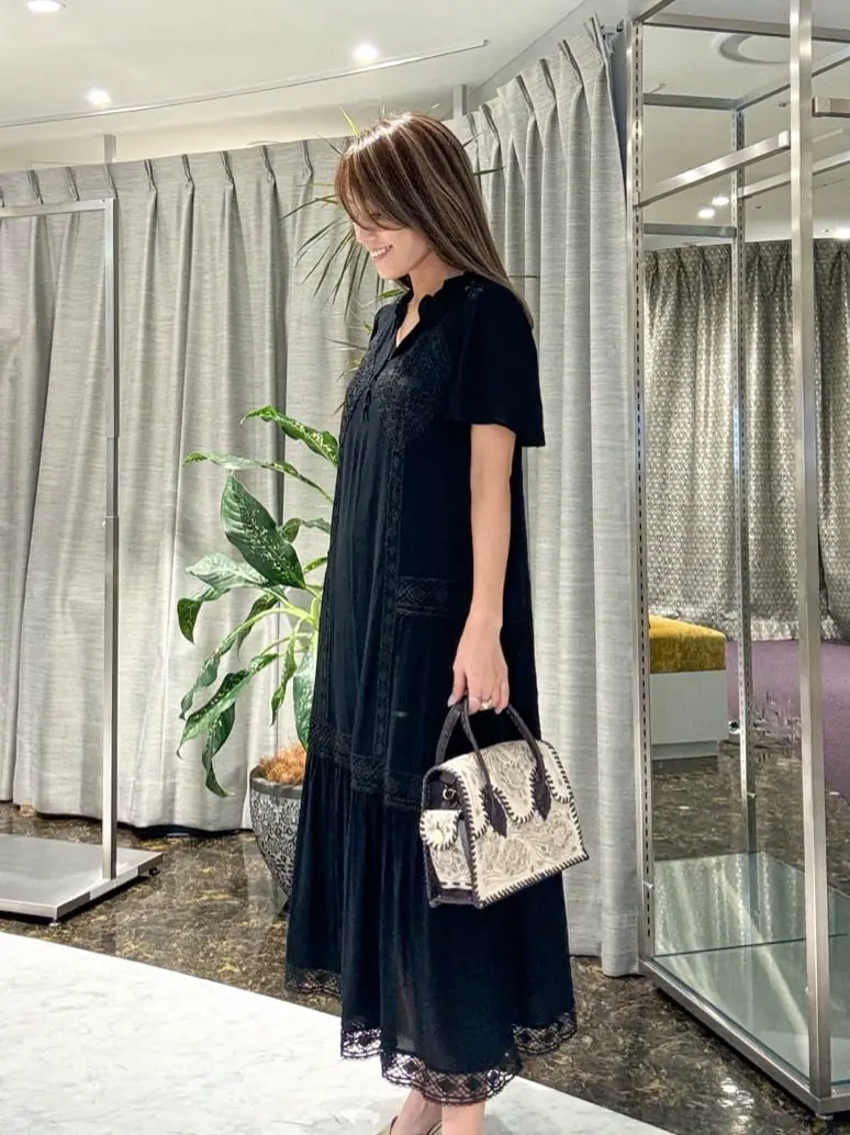 ORIGINATED IN GRACE CONTINENTAL yukimi yonee コーディネート画像