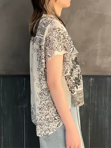 ORIGINATED IN GRACE CONTINENTAL 三浦　芙優 コーディネート画像