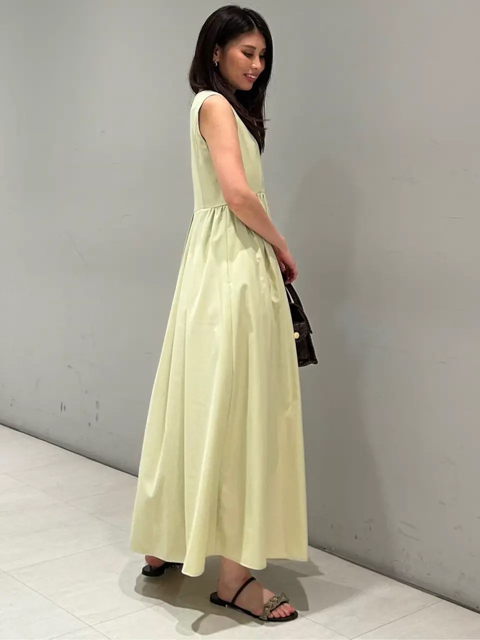 ORIGINATED IN GRACE CONTINENTAL 志田　悠 コーディネート画像