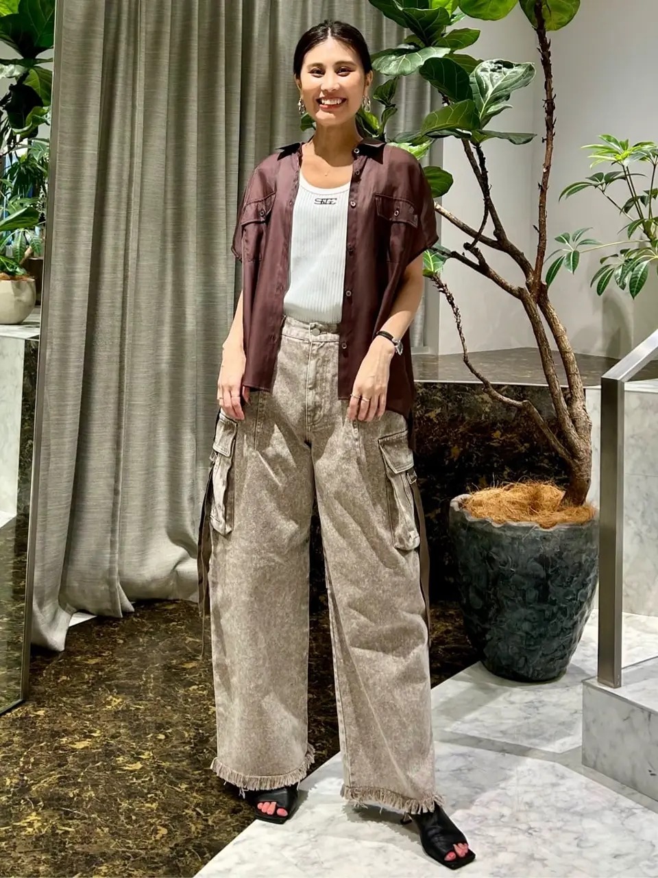 ORIGINATED IN GRACE CONTINENTAL 志田　悠 コーディネート画像