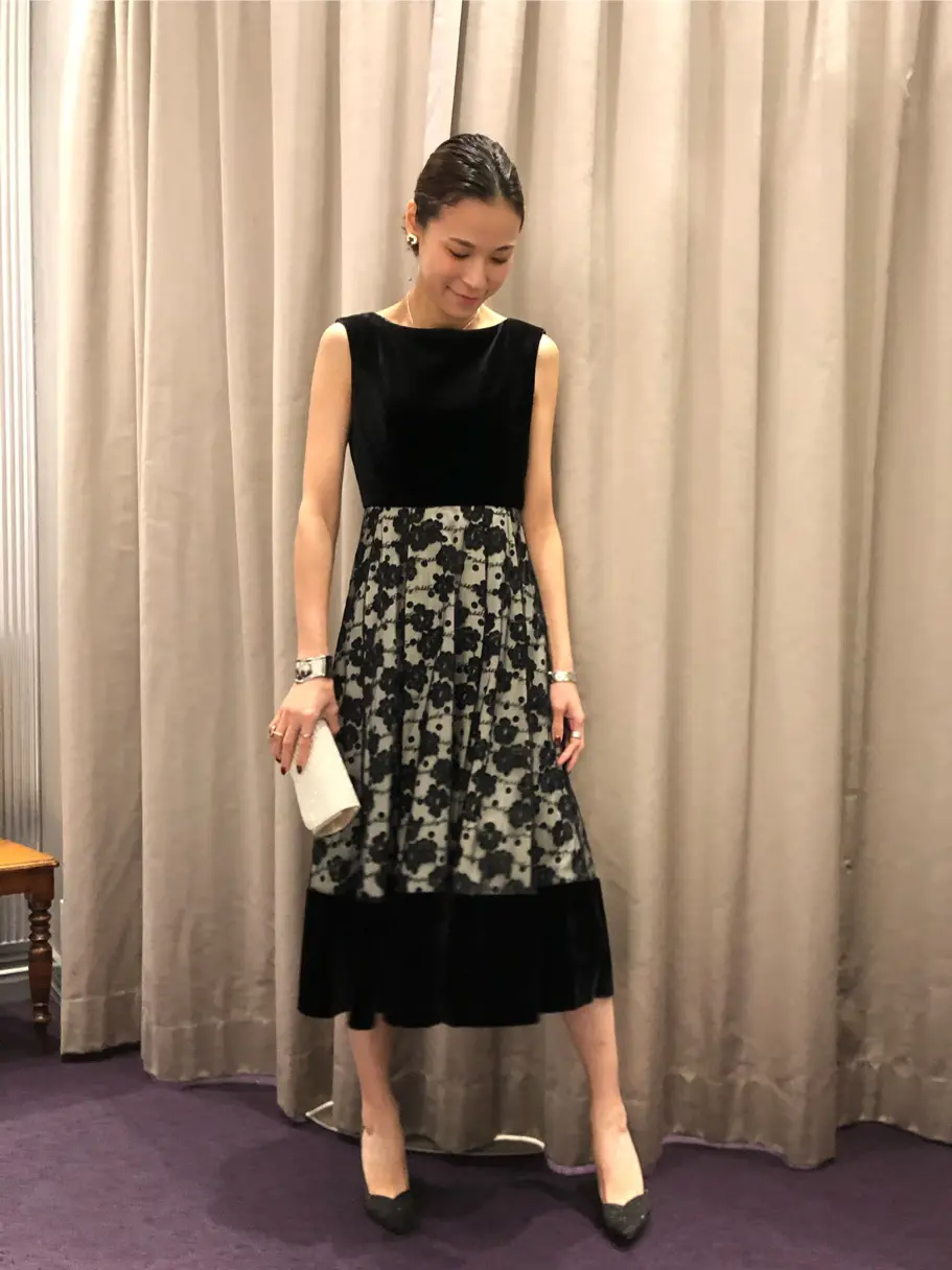 ORIGINATED IN GRACE CONTINENTAL 亀田 未希 コーディネート画像