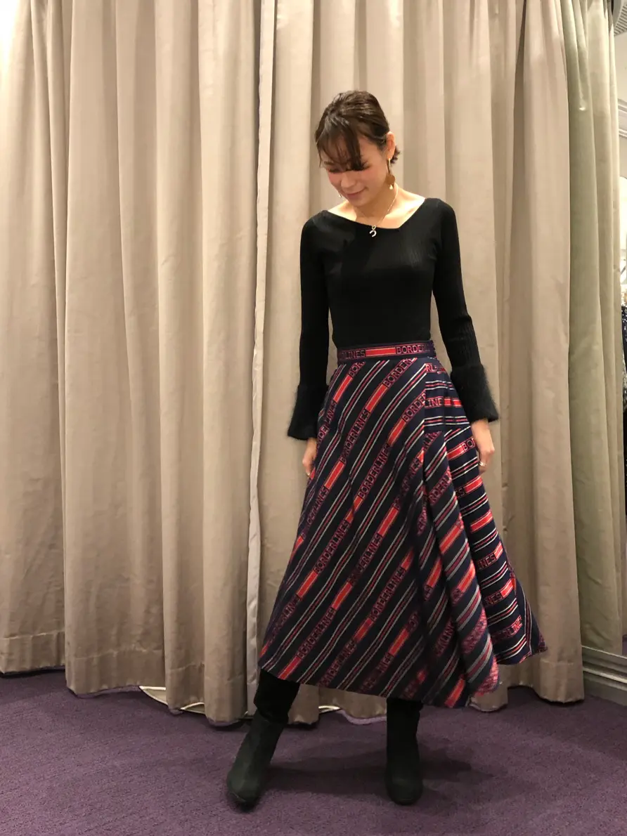 ORIGINATED IN GRACE CONTINENTAL 亀田 未希 コーディネート画像