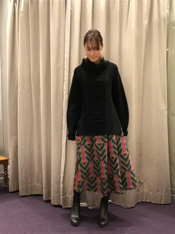 ORIGINATED IN GRACE CONTINENTAL 亀田 未希 コーディネート画像