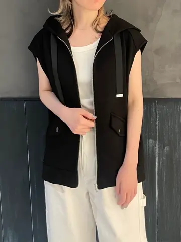 ORIGINATED IN GRACE CONTINENTAL 三浦　芙優 コーディネート画像