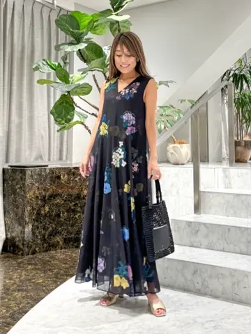 ORIGINATED IN GRACE CONTINENTAL yukimi yonee コーディネート画像