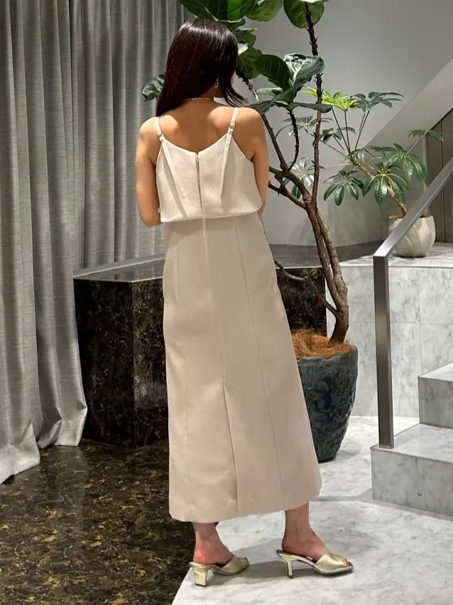 ORIGINATED IN GRACE CONTINENTAL 志田　悠 コーディネート画像