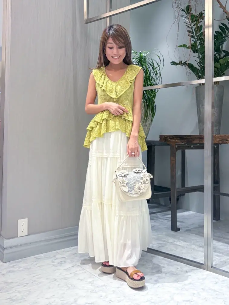 ORIGINATED IN GRACE CONTINENTAL yukimi yonee コーディネート画像