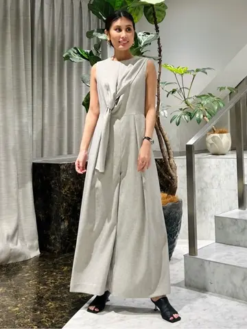 ORIGINATED IN GRACE CONTINENTAL 志田　悠 コーディネート画像