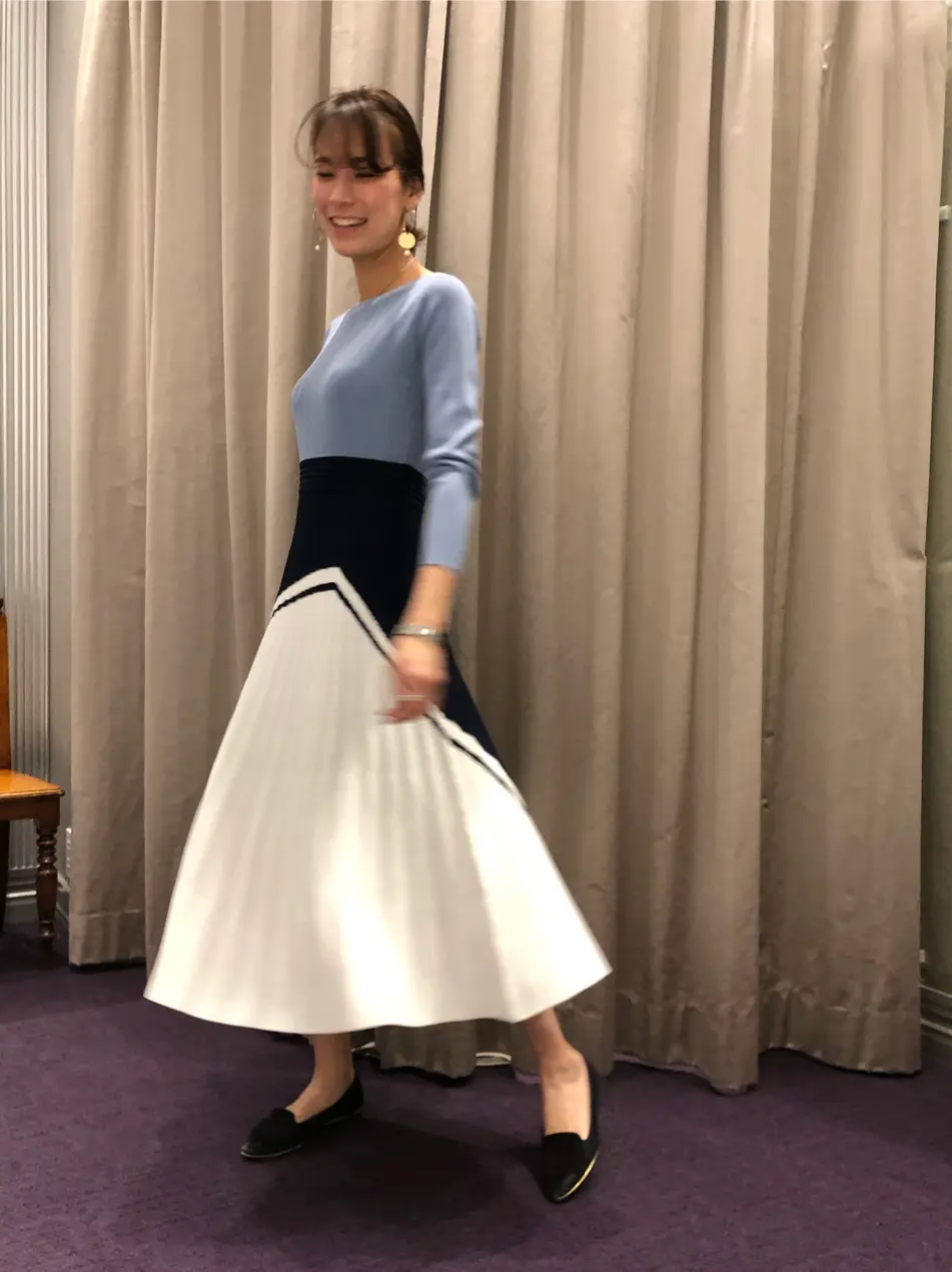 ORIGINATED IN GRACE CONTINENTAL 亀田 未希 コーディネート画像