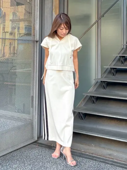 ORIGINATED IN GRACE CONTINENTAL yukimi yonee コーディネート画像